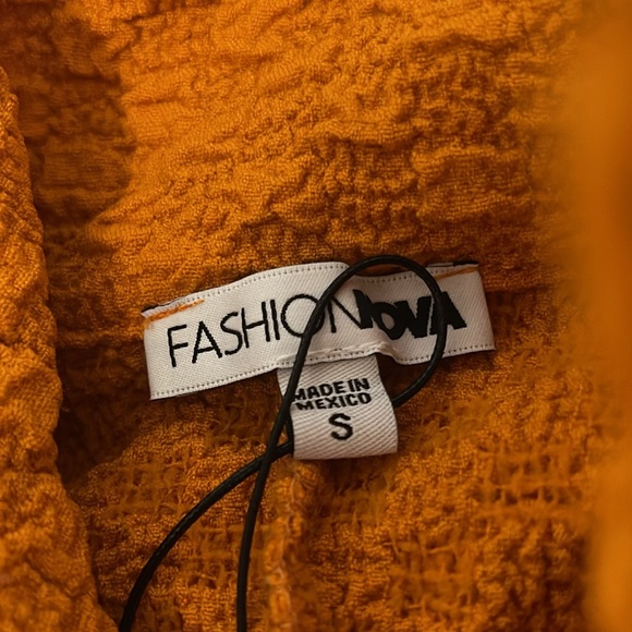 Small Orange Fashion Nova romper - Picture 2 of 3